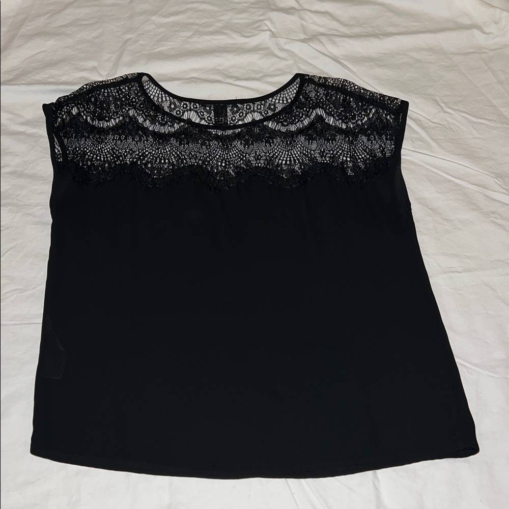 Lace Blouse - Picture 4 of 4
